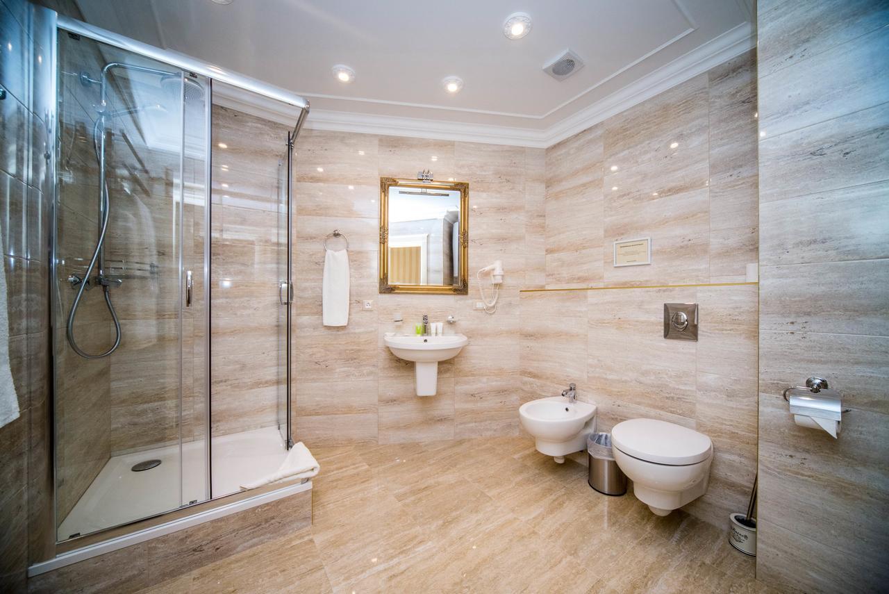 Vintage Na Bulvare Odessa Ngoại thất bức ảnh