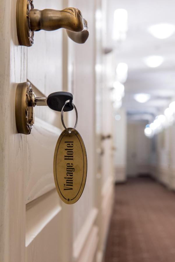 Vintage Na Bulvare Odessa Ngoại thất bức ảnh